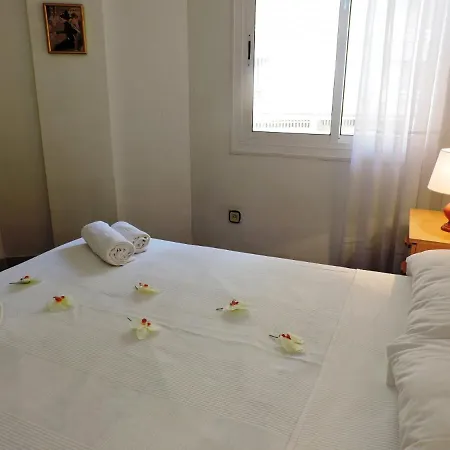 Homeholidaysrentals Sol Apartment *